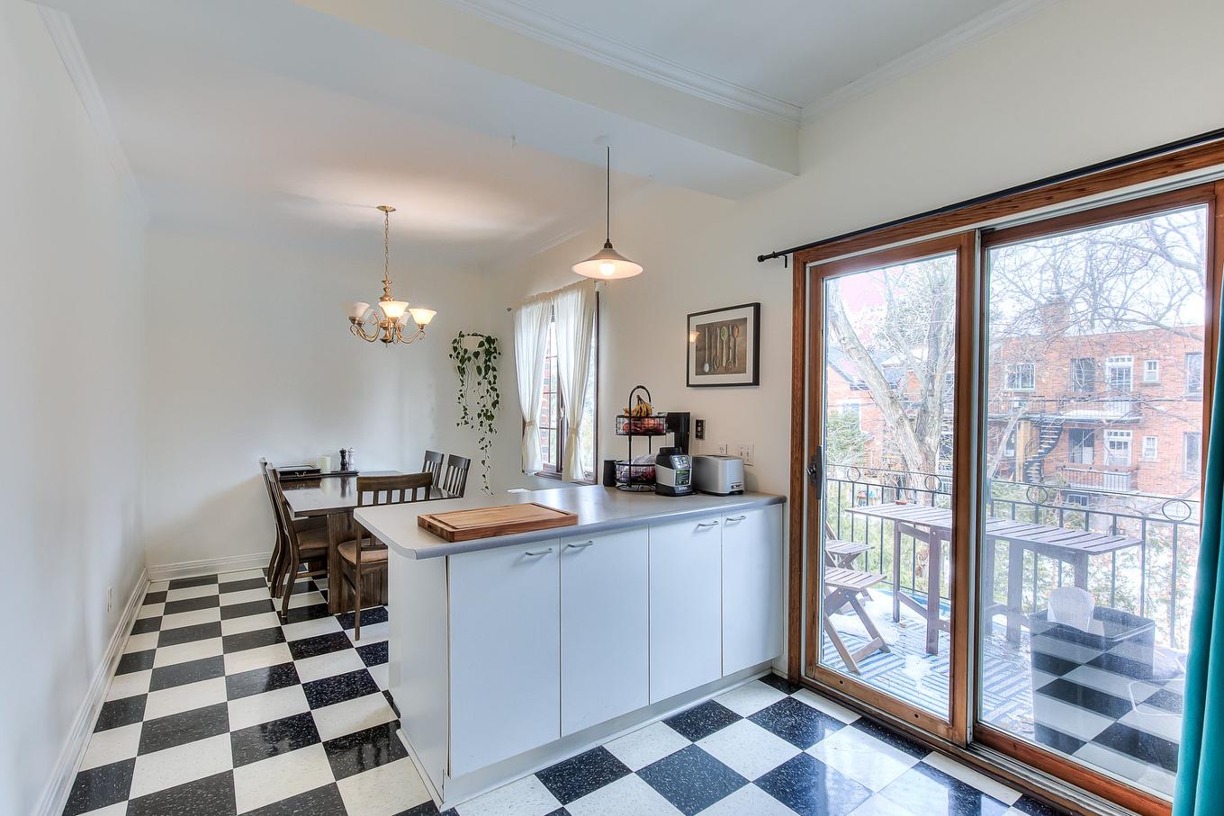 Dining room - 5325 - 5327 Av. Earnscliffe, Montréal (Côte-Des-Neiges/Notre-Dame-De-Grâce), QC - Indoor Photo Showing Other Room