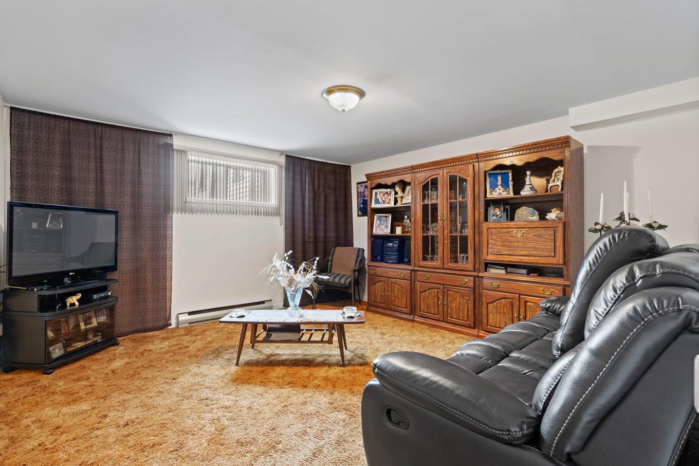 Chambre à coucher - 6490 Rue Des Marronniers, Longueuil (Saint-Hubert), QC - Indoor