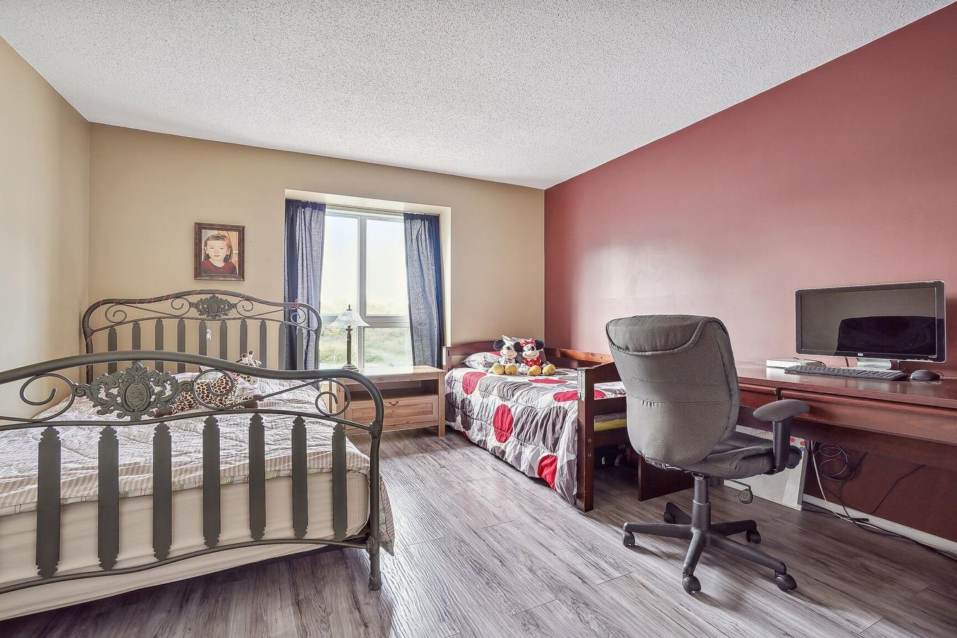 Bedroom - 301-1630 Rue Mcnamara, Laval (Chomedey), QC - Indoor Photo Showing Bedroom