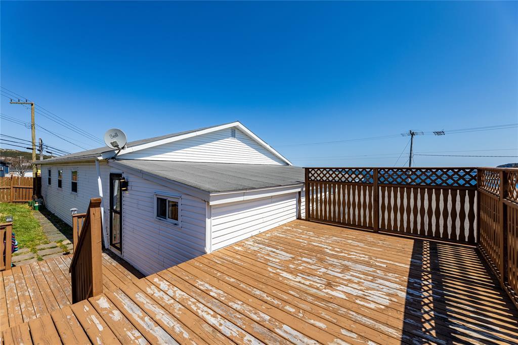 651-653 Main Road, Pouch Cove, NL