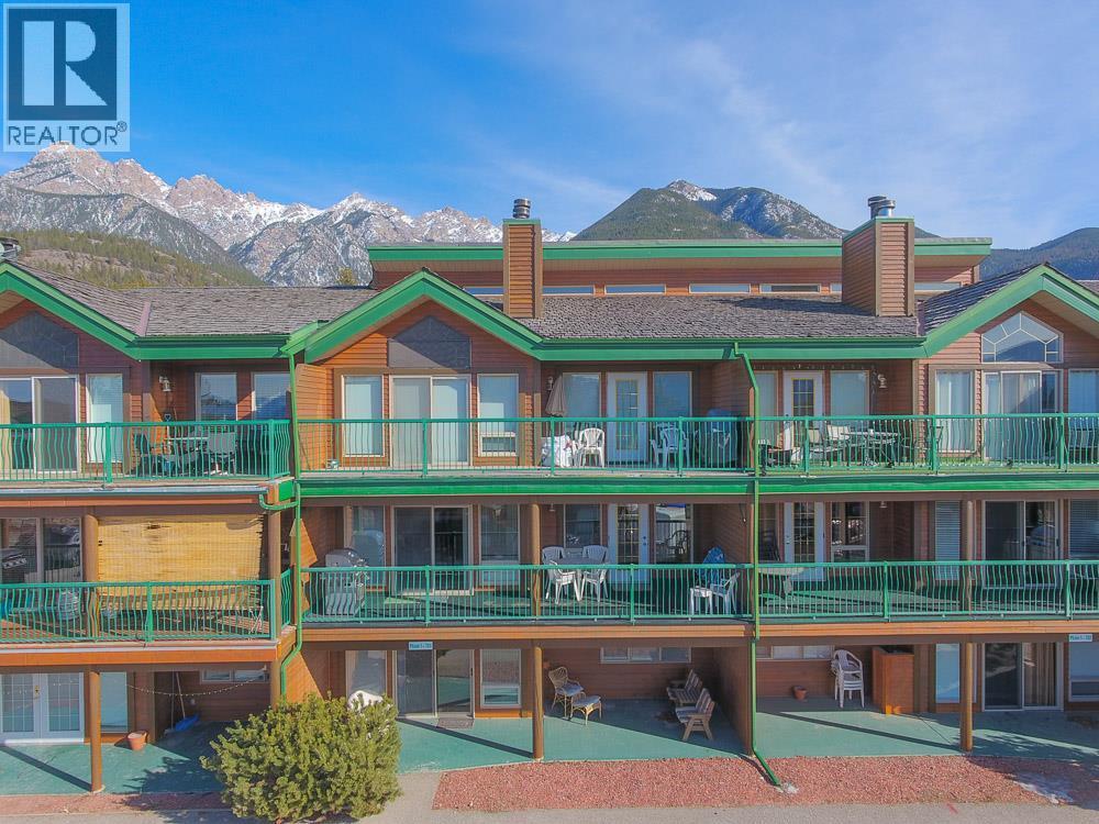 5155 Fairway Drive Unit# 703, Fairmont Hot Springs, BC - Outdoor With Facade