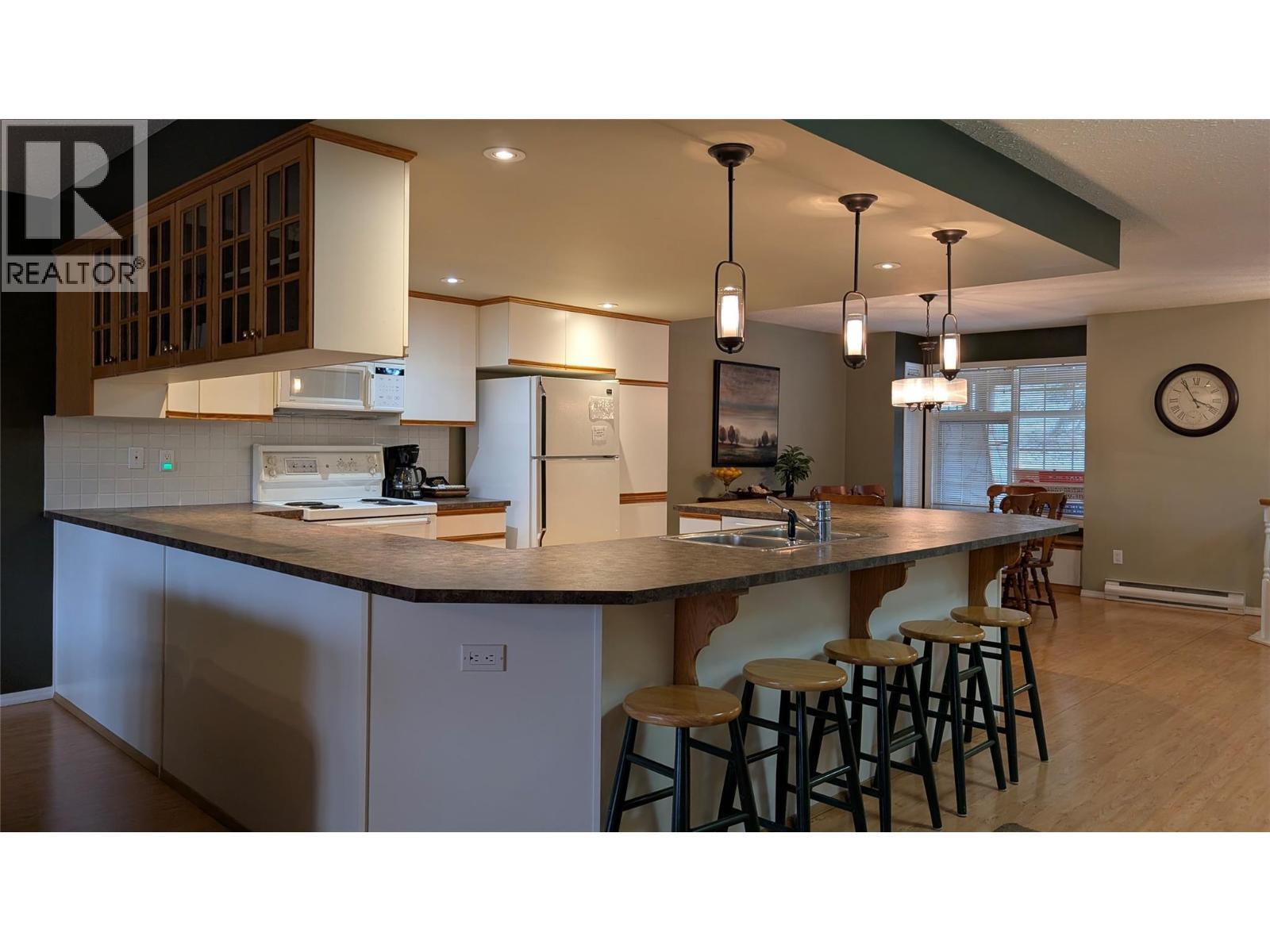 5155 Fairway Drive Unit# 703, Fairmont Hot Springs, BC - Indoor