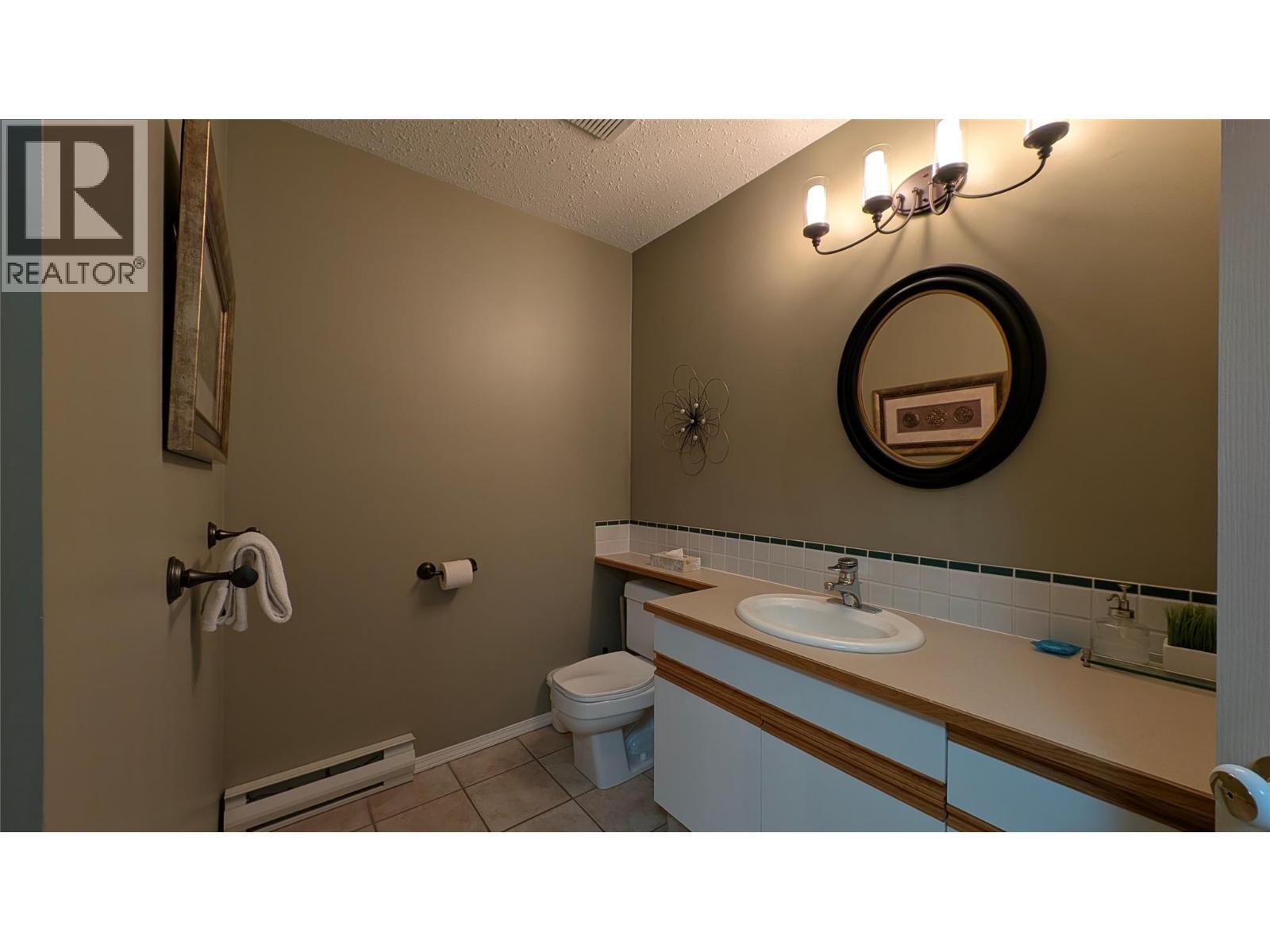 5155 Fairway Drive Unit# 703, Fairmont Hot Springs, BC - Indoor Photo Showing Bathroom