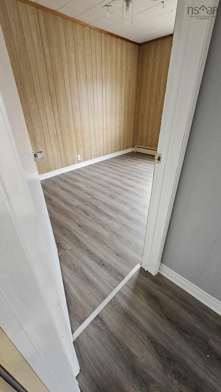 15 Pool Road, Sheet Harbour, NS