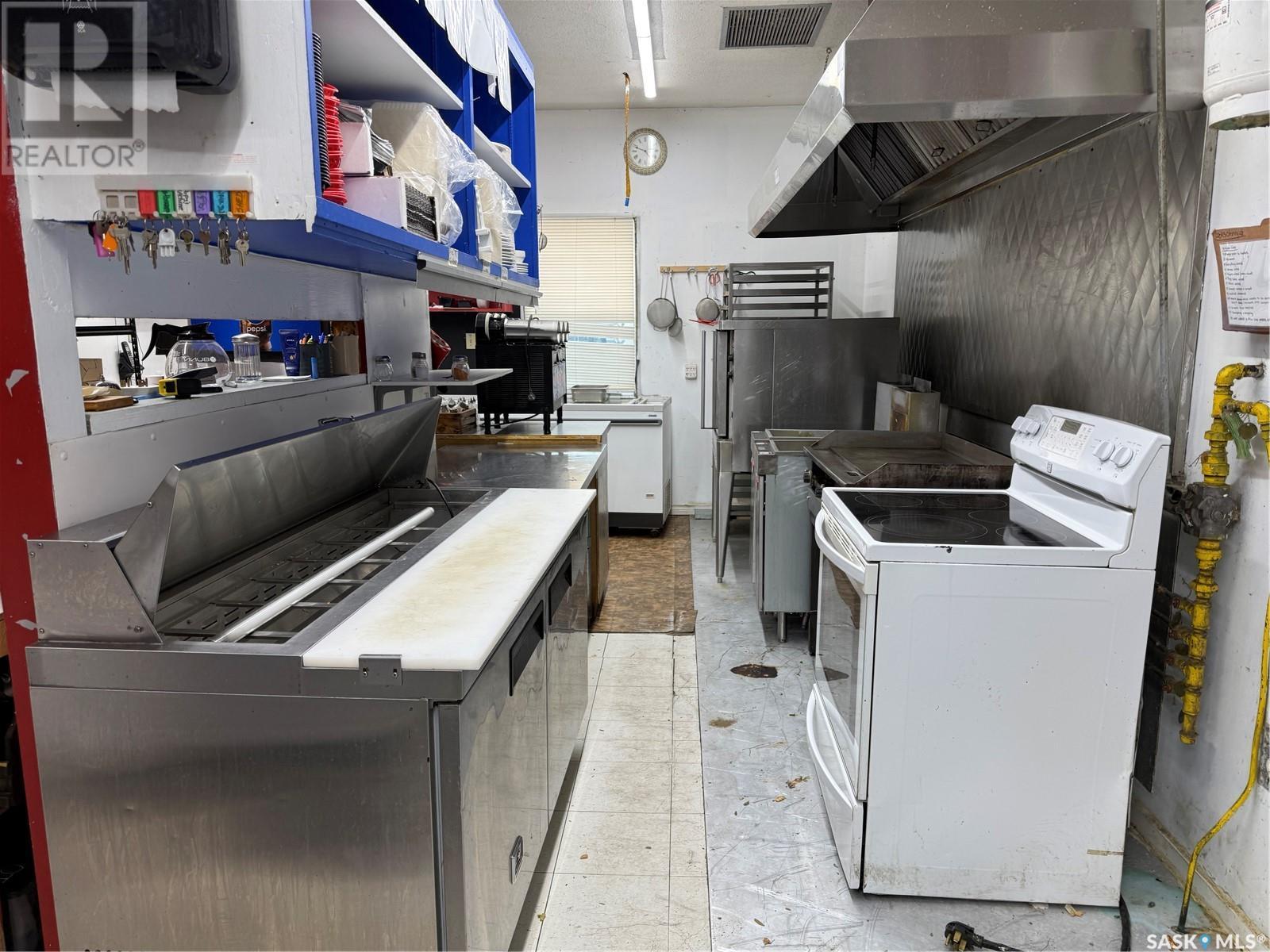 Lanternsn On The Lake At Rowan'S Ravine, Rowan'S Ravine Provincial Park, SK