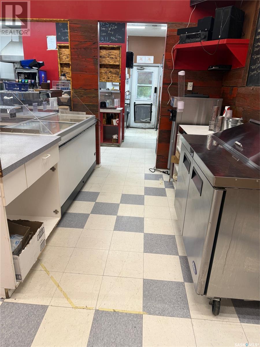 Lanternsn On The Lake At Rowan'S Ravine, Rowan'S Ravine Provincial Park, SK