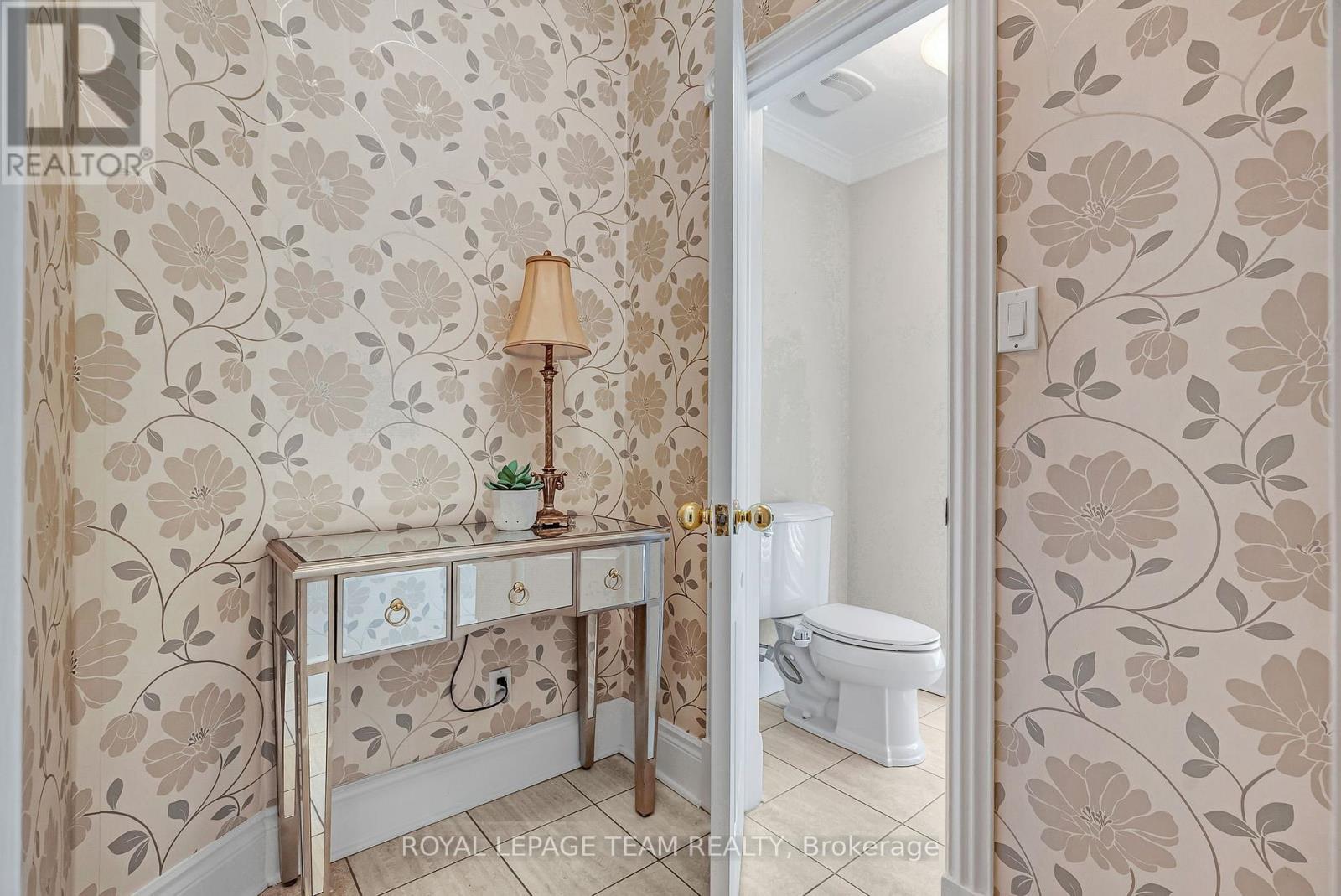 1345 Potter Drive, Ottawa, ON - Indoor Photo Showing Bathroom