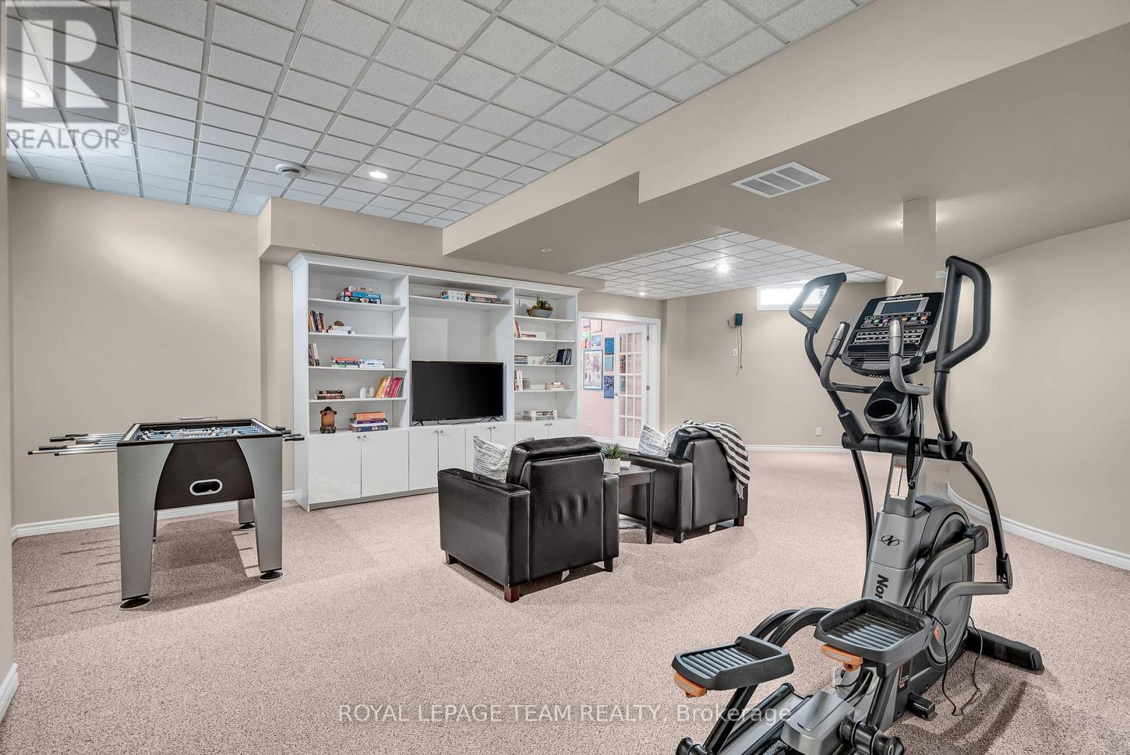 1345 Potter Drive, Ottawa, ON - Indoor Photo Showing Gym Room