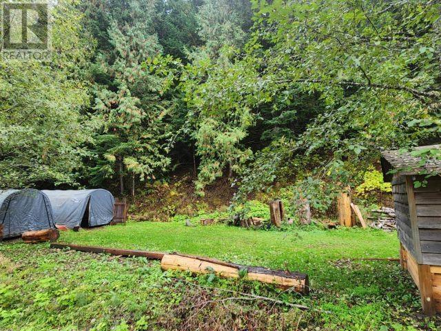 2469 Mackenzie Highway, Bella Coola, BC