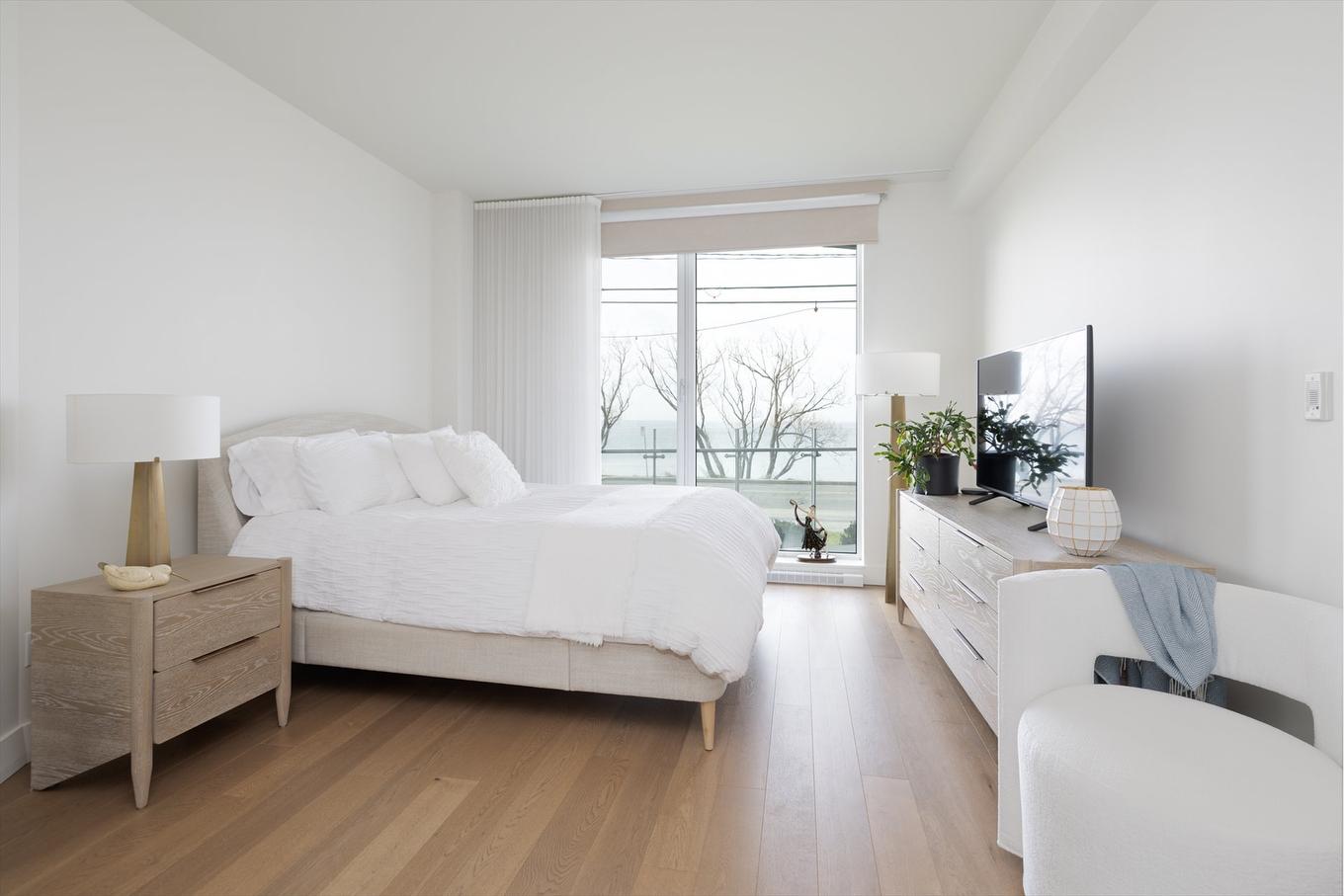 Chambre à coucher principale - 106-36 Ch. Du Bord-Du-Lac-Lakeshore, Pointe-Claire, QC - Indoor Photo Showing Bedroom