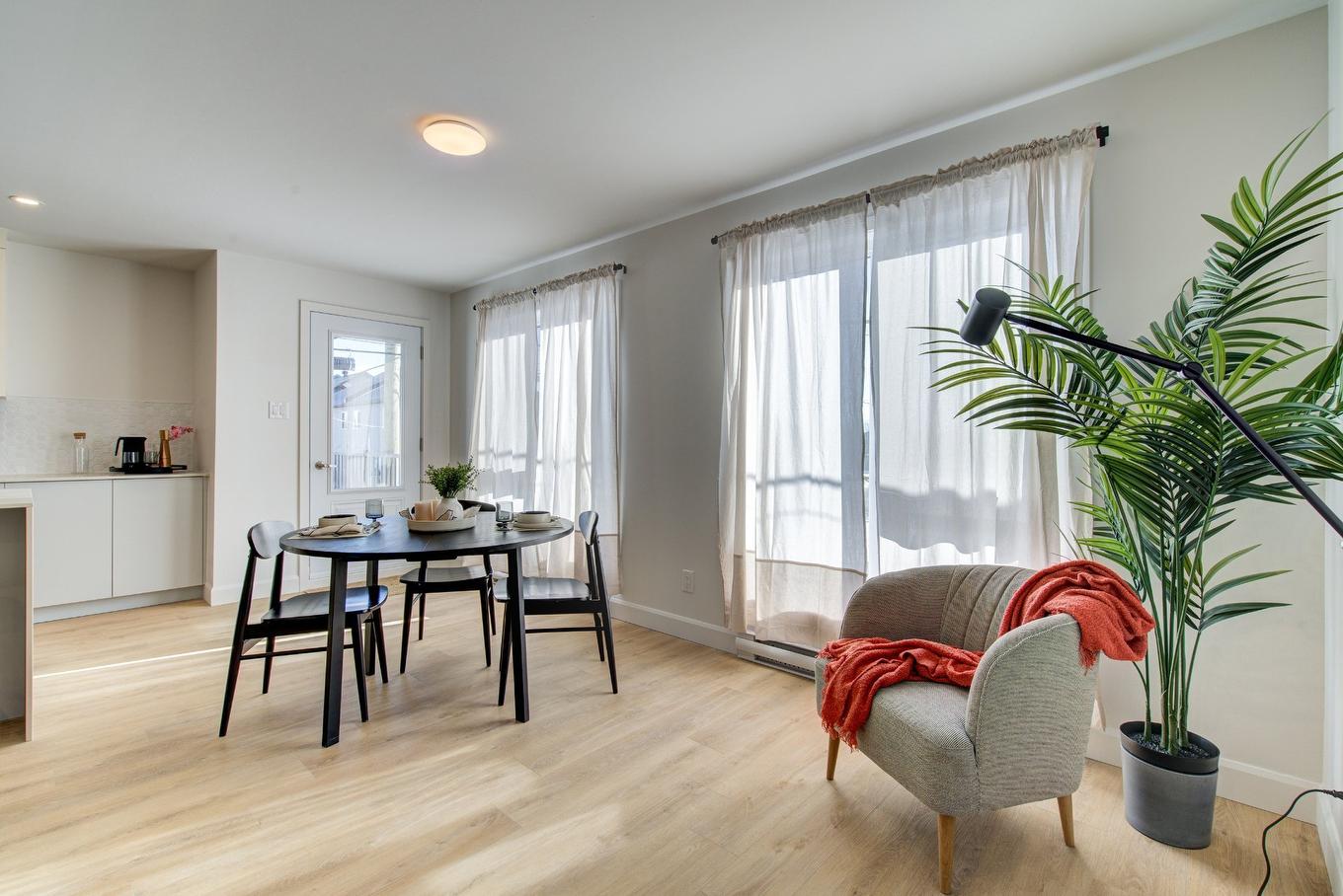 Salle à manger - 201-2061 Ch. Ridge, Huntingdon, QC - Indoor Photo Showing Dining Room