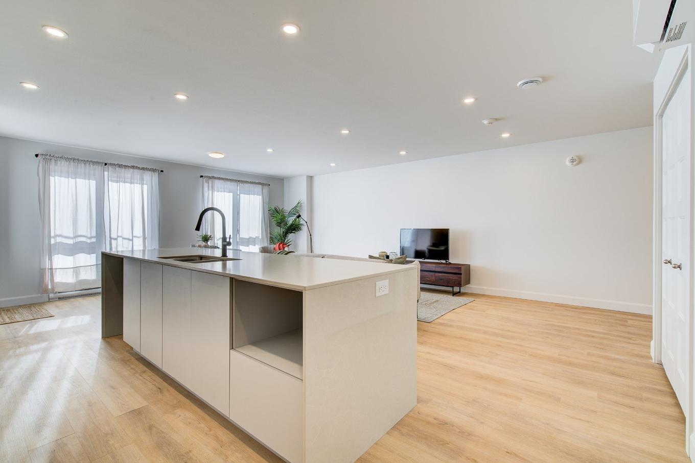 Cuisine - 201-2061 Ch. Ridge, Huntingdon, QC - Indoor Photo Showing Kitchen With Upgraded Kitchen