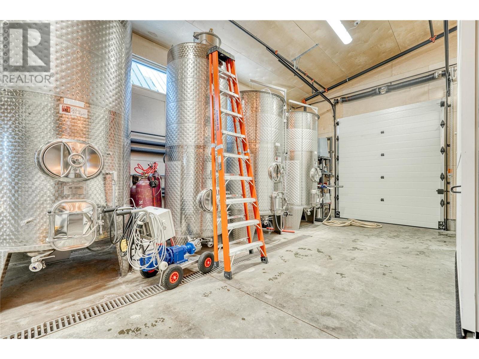 100 Enterprise Way Unit# 115, Oliver, BC