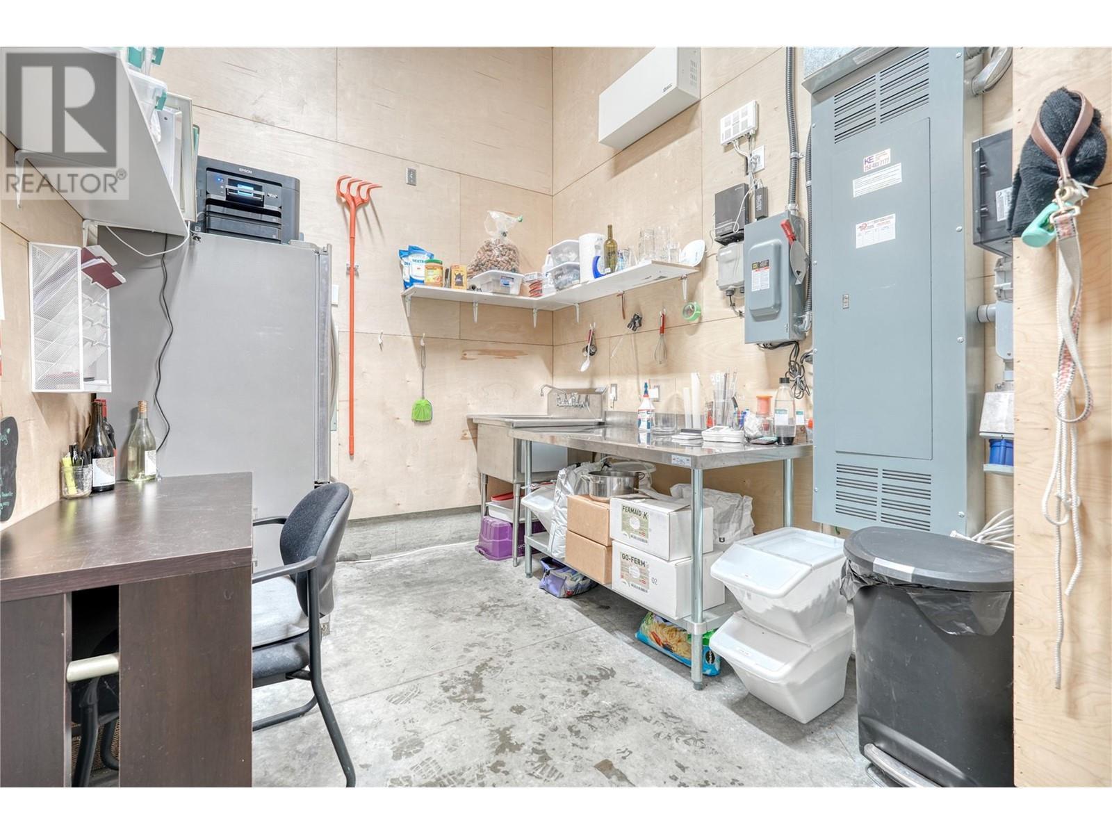 100 Enterprise Way Unit# 115, Oliver, BC