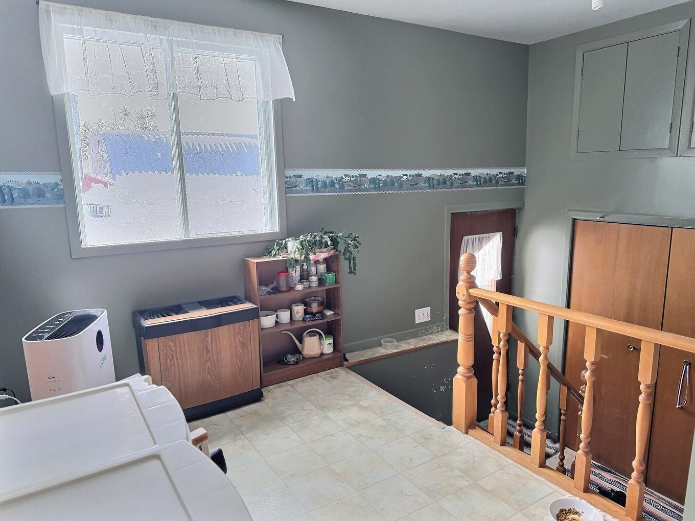 Hall d'entrée - 770 Route 111 O., Macamic, QC