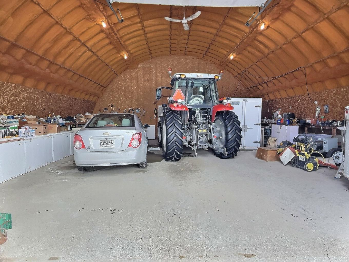 Garage - 770 Route 111 O., Macamic, QC