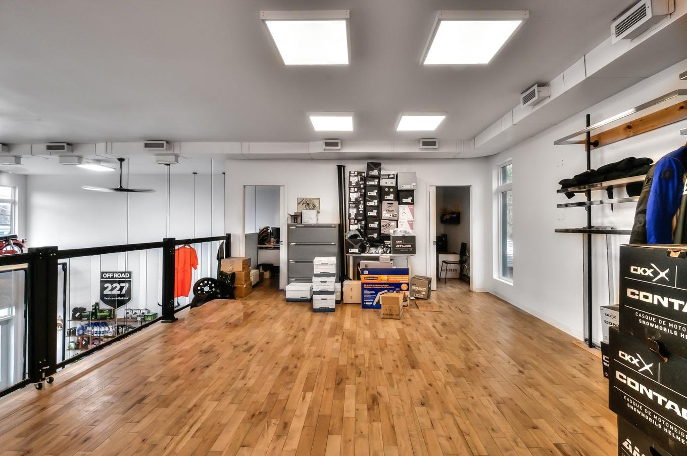 Mezzanine - 200 16E Avenue O., Venise-En-Québec, QC - Indoor