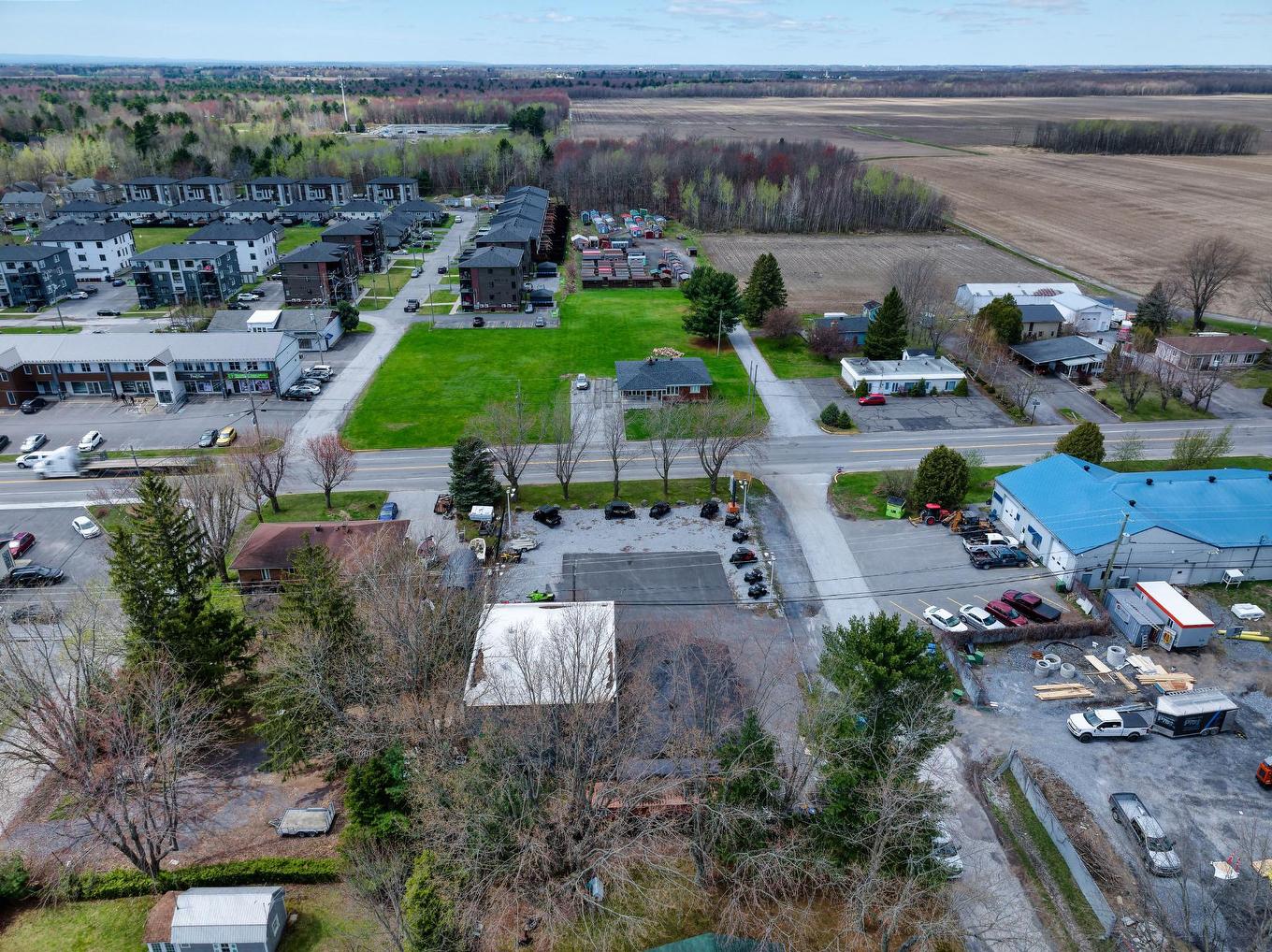 Overall view - 200 16E Avenue O., Venise-En-Québec, QC - Outdoor With View