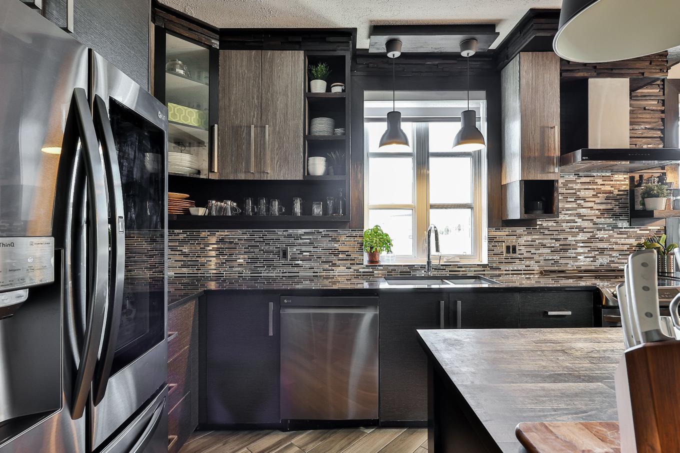 Cuisine - 6680Z Boul. Laurier, Terrebonne (La Plaine), QC - Indoor Photo Showing Kitchen With Double Sink With Upgraded Kitchen