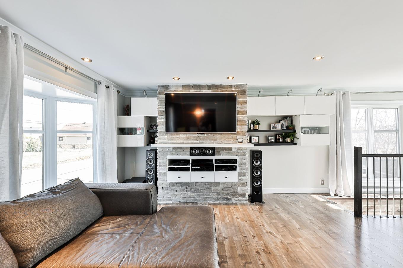 Salon - 6680Z Boul. Laurier, Terrebonne (La Plaine), QC - Indoor Photo Showing Other Room