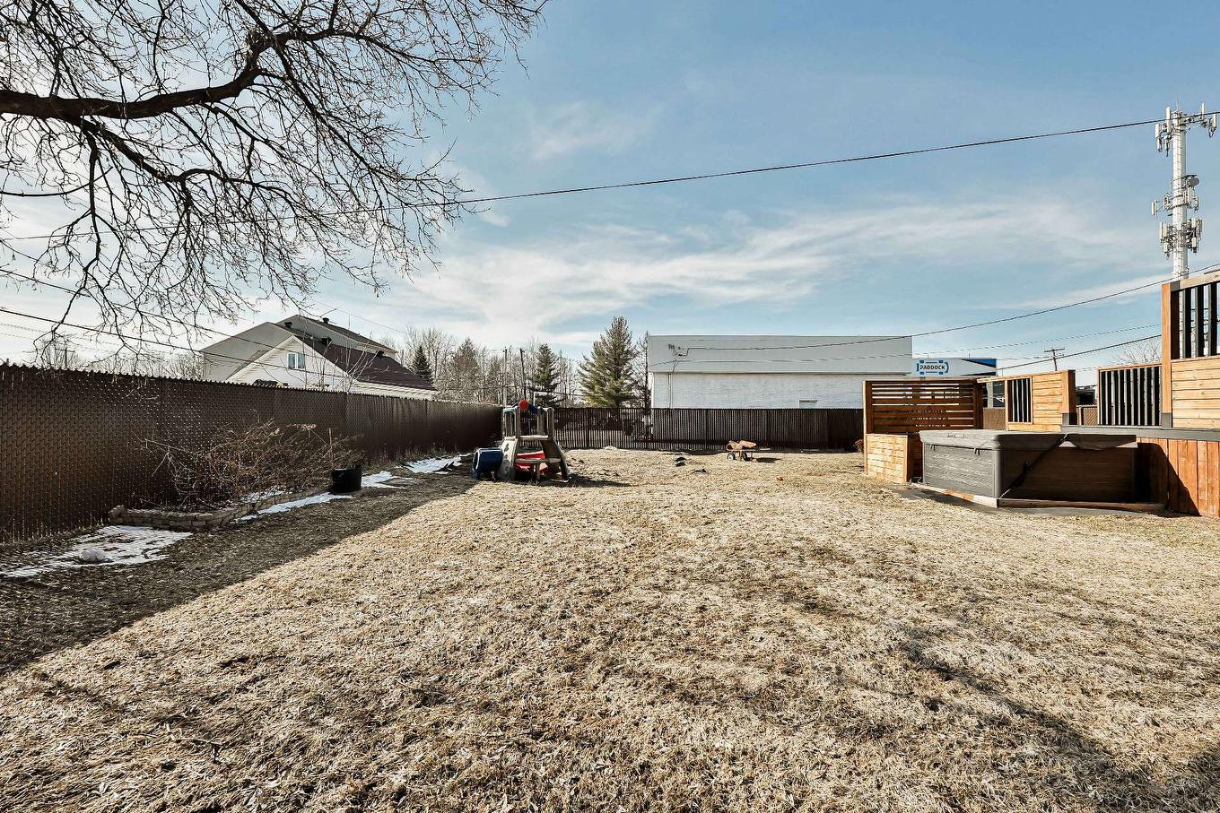 Cour - 6680Z Boul. Laurier, Terrebonne (La Plaine), QC - Outdoor