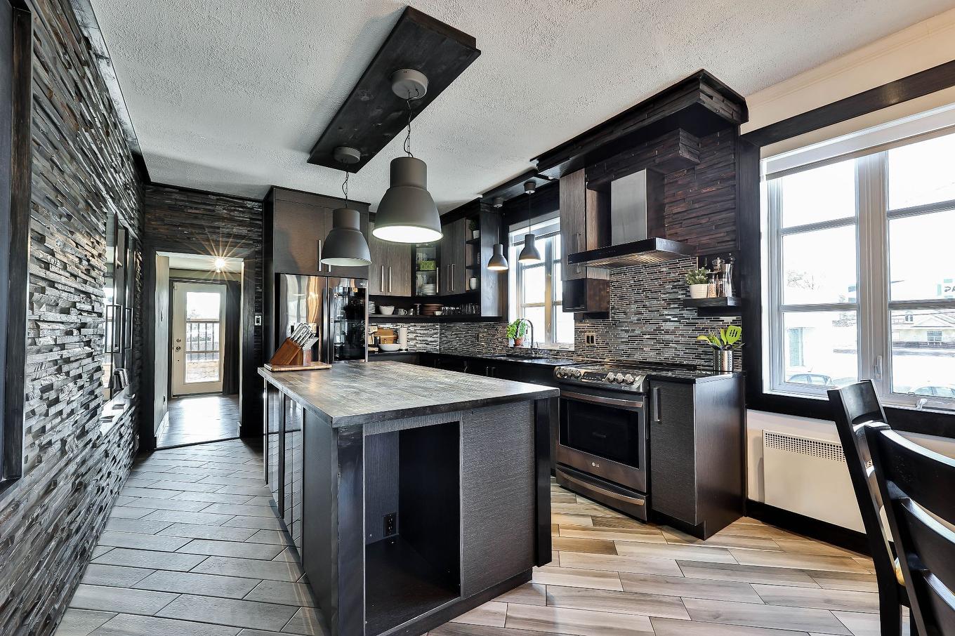 Cuisine - 6680Z Boul. Laurier, Terrebonne (La Plaine), QC - Indoor Photo Showing Kitchen With Upgraded Kitchen