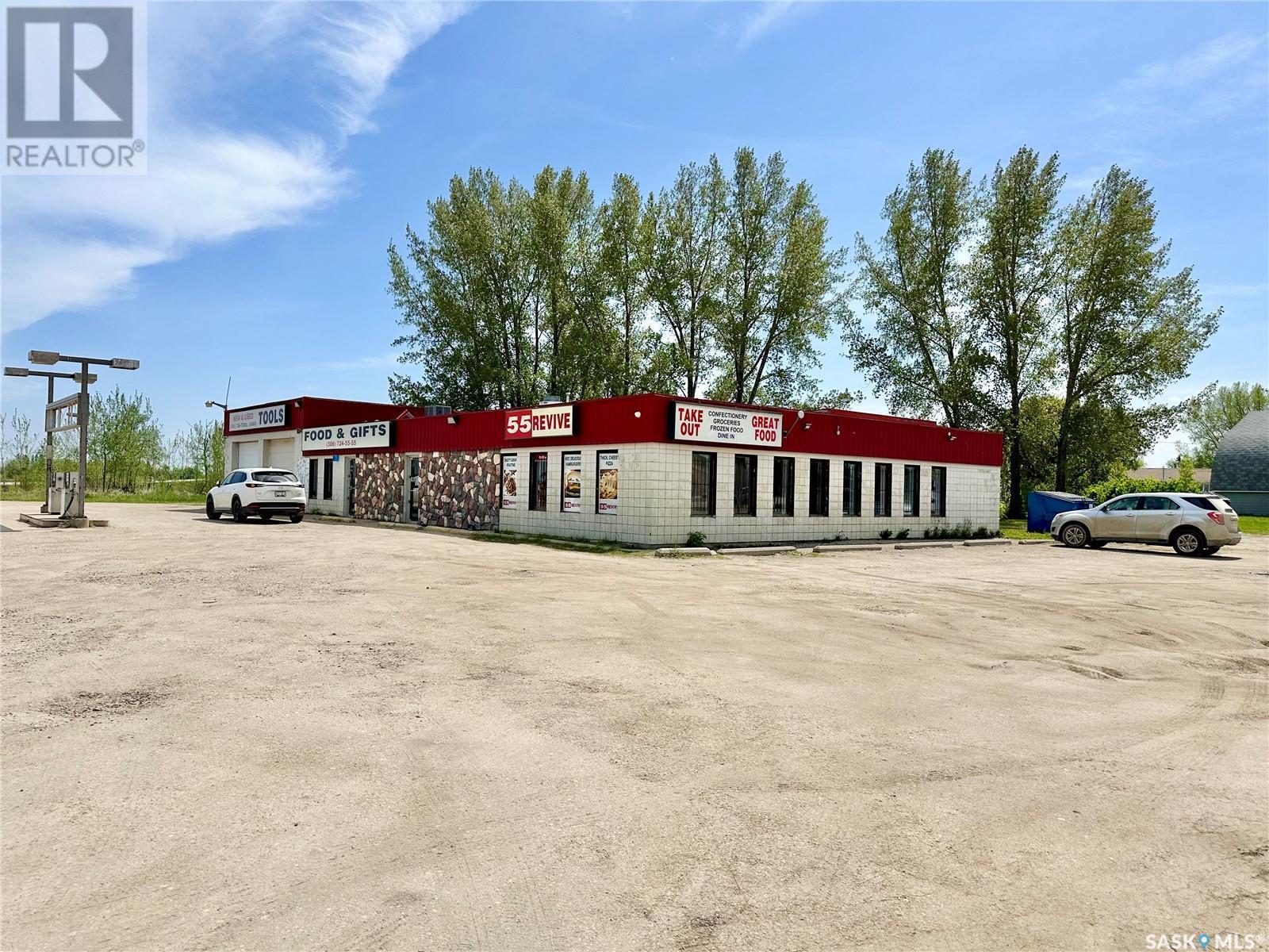 101 55 Highway, Debden, SK