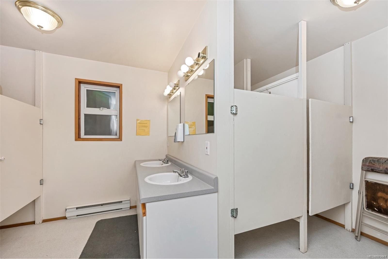 15-6340 Cerantes Rd, Port Renfrew, BC