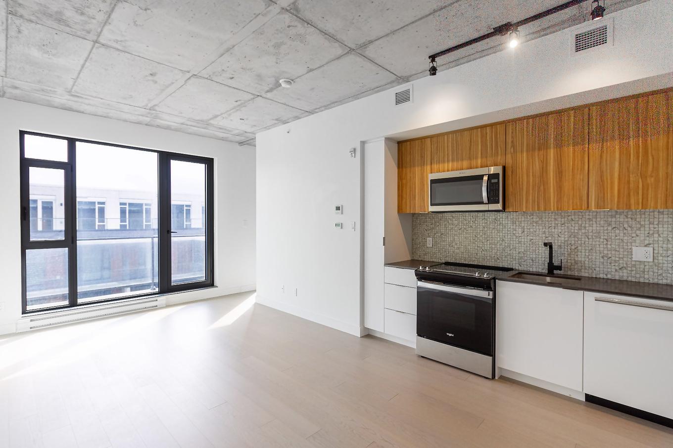 Living room - 709-200 Boul. Marcel-Laurin, Montréal (Saint-Laurent), QC - Indoor