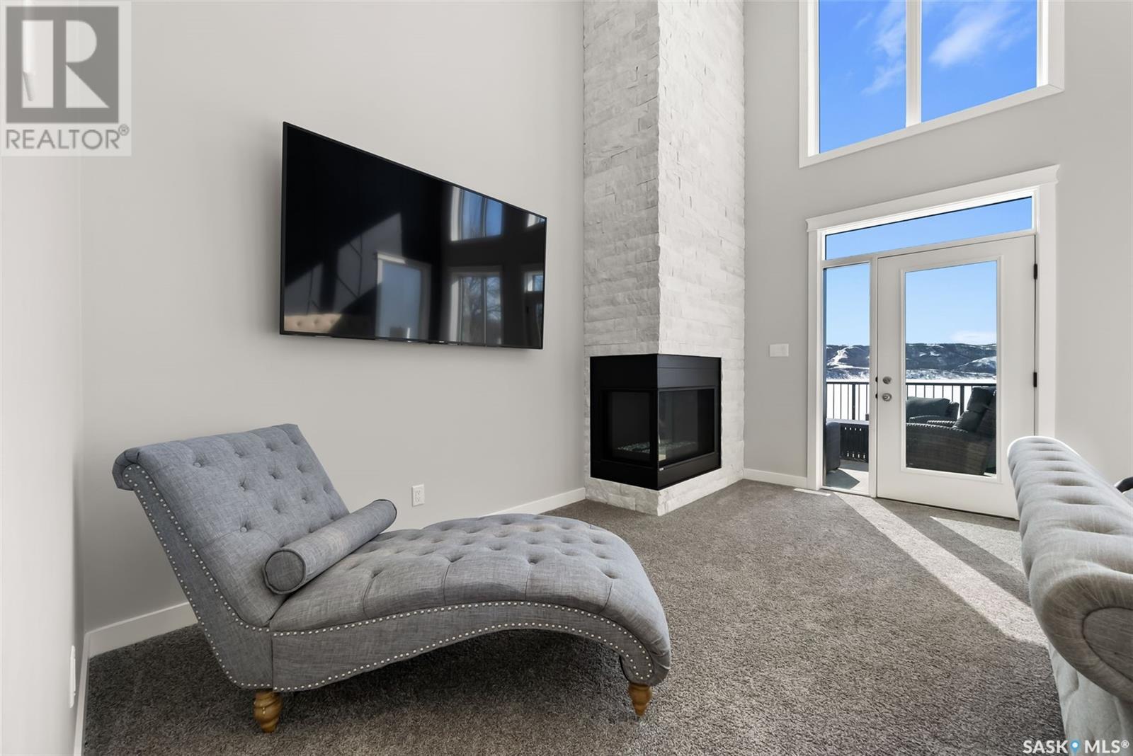 802 Groomes Vista Road, North Qu'Appelle Rm No. 187, SK - Indoor Photo Showing Other Room With Fireplace