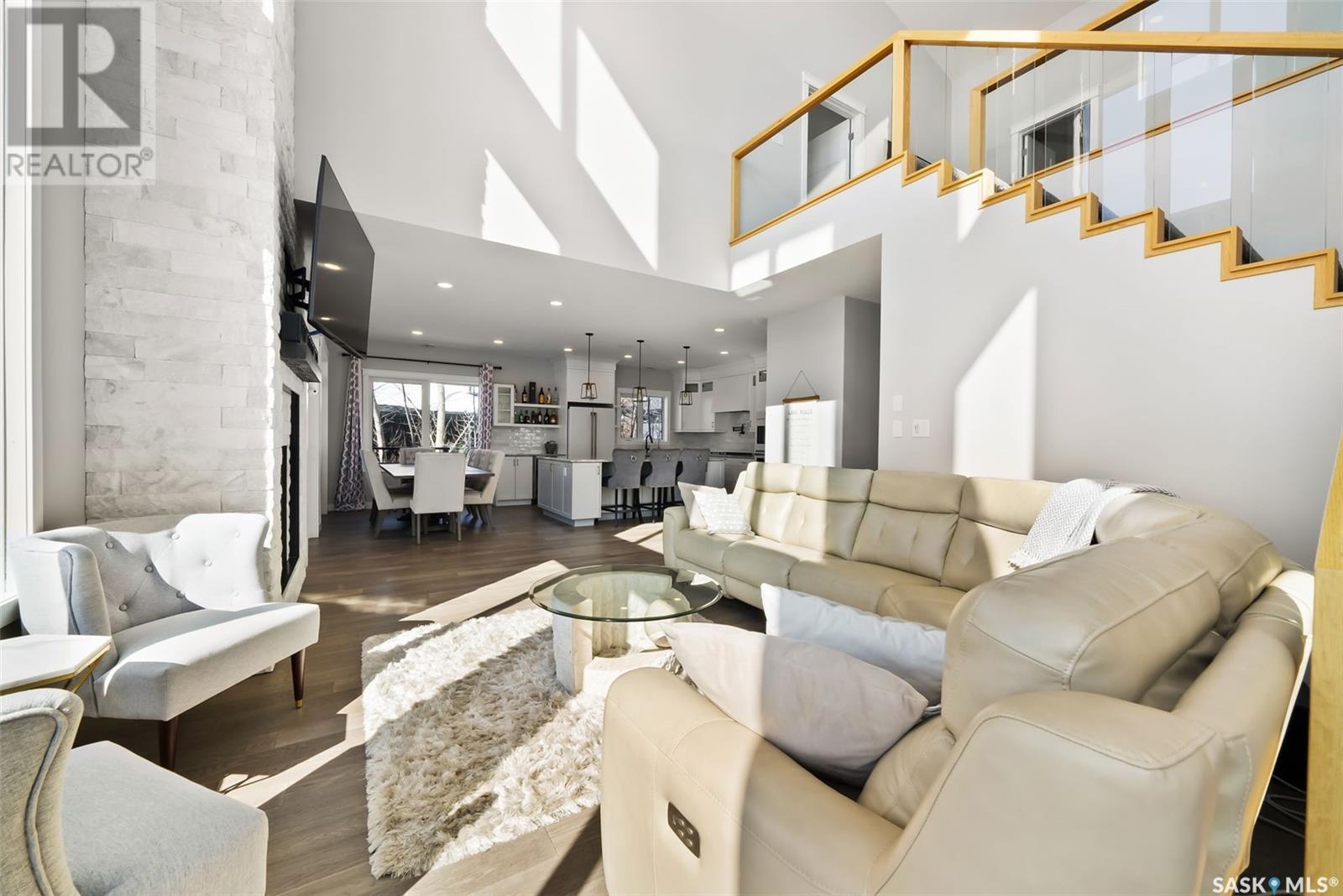 802 Groomes Vista Road, North Qu'Appelle Rm No. 187, SK - Indoor Photo Showing Living Room