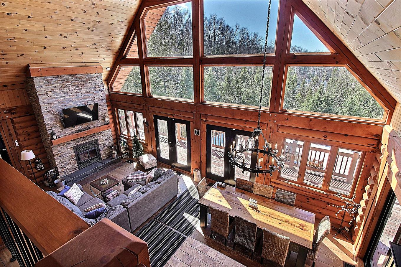 Vue d'ensemble - 25 Ch. Cordélia-Hamelin, Nominingue, QC - Indoor Photo Showing Other Room With Fireplace