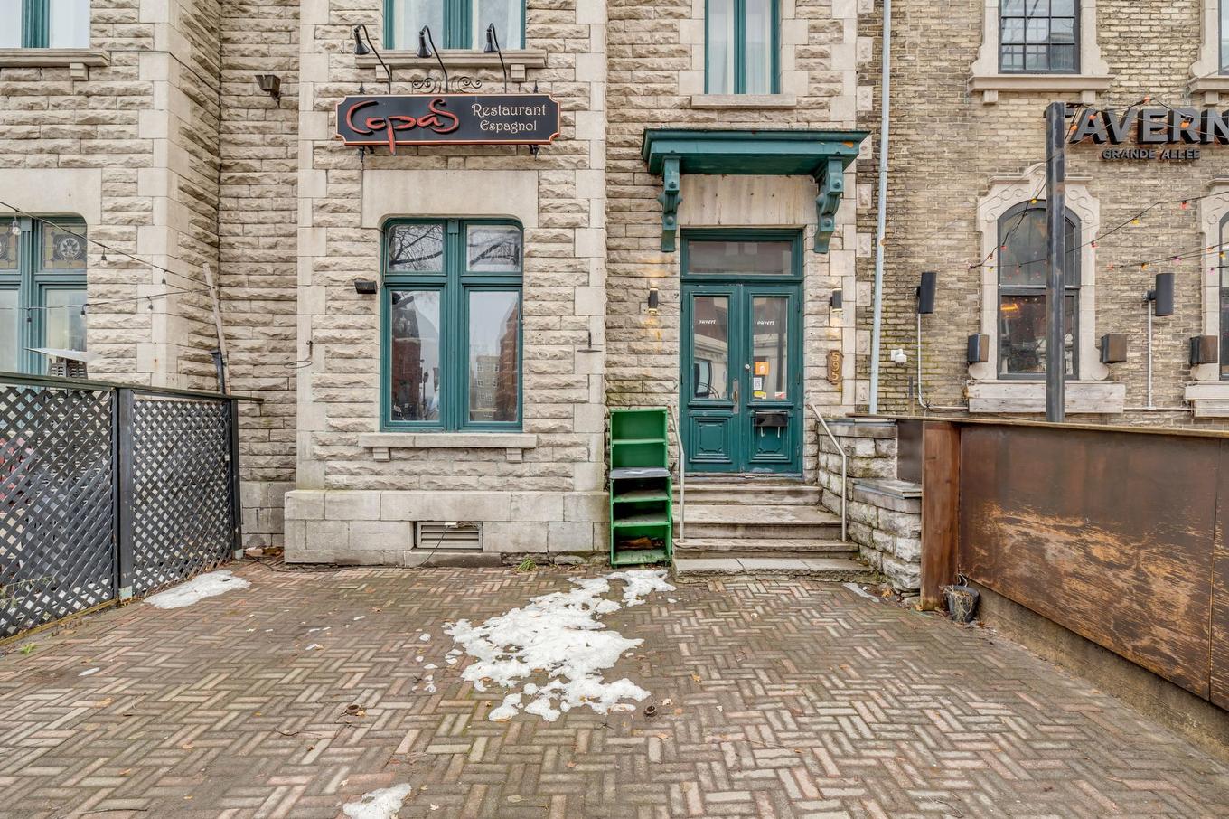 Frontage - 595 Grande Allée E., Québec (La Cité-Limoilou), QC