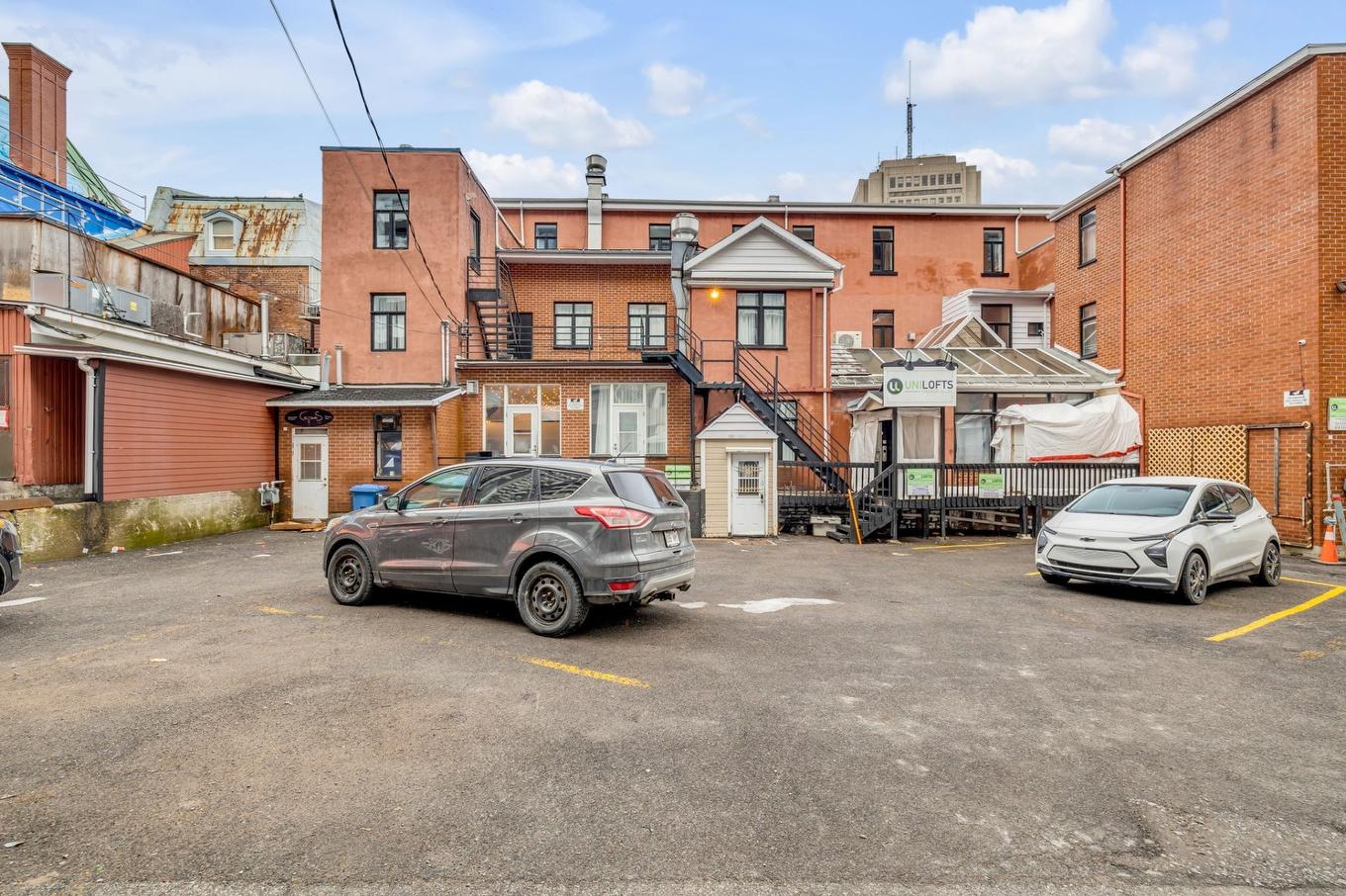 Back facade - 595 Grande Allée E., Québec (La Cité-Limoilou), QC