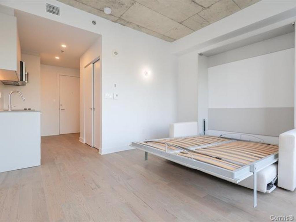 Chambre à coucher - 409-2660 Rue Ontario E., Montréal (Ville-Marie), QC - Indoor