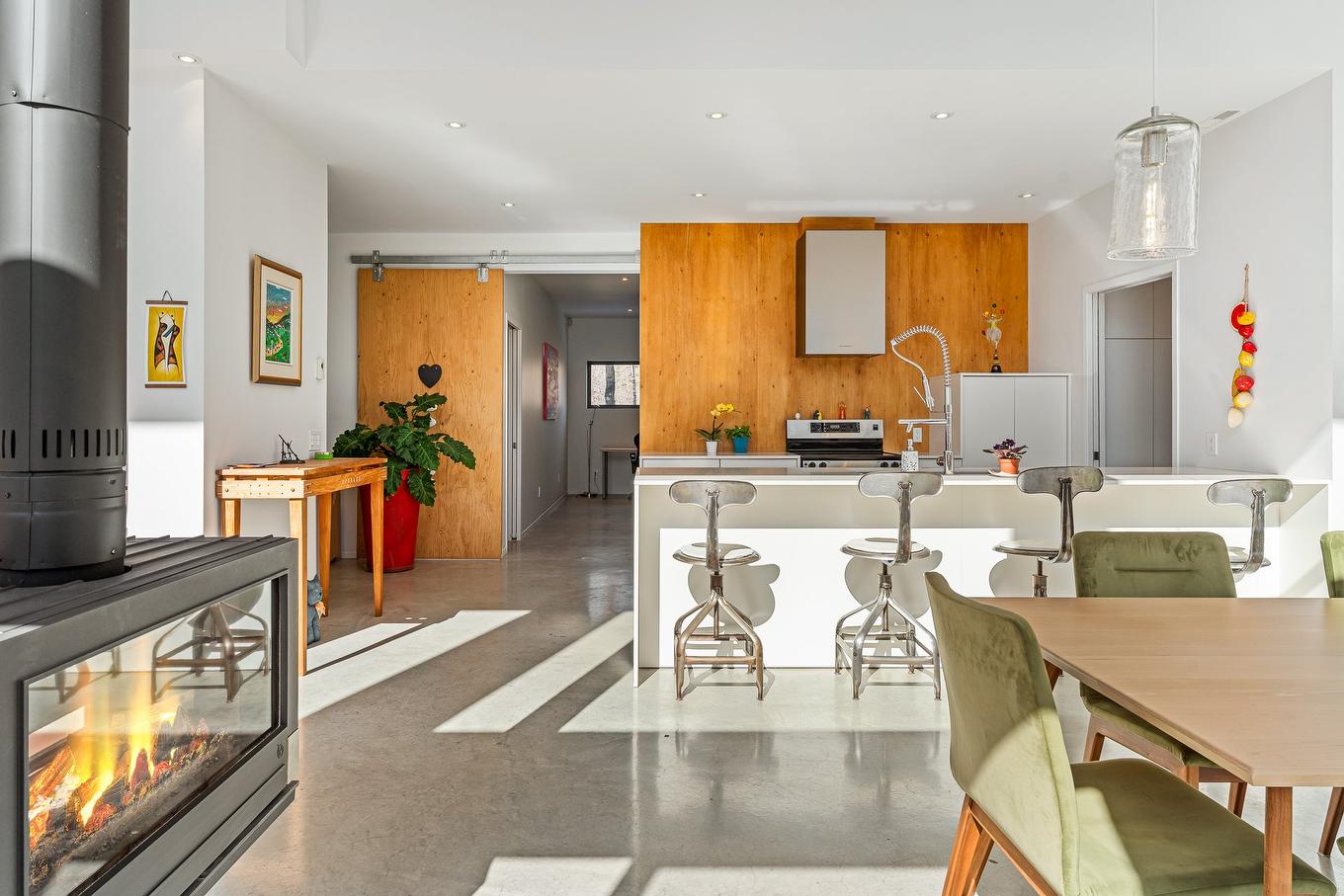 Salle à manger - 60 Rue Hayes, Bromont, QC - Indoor