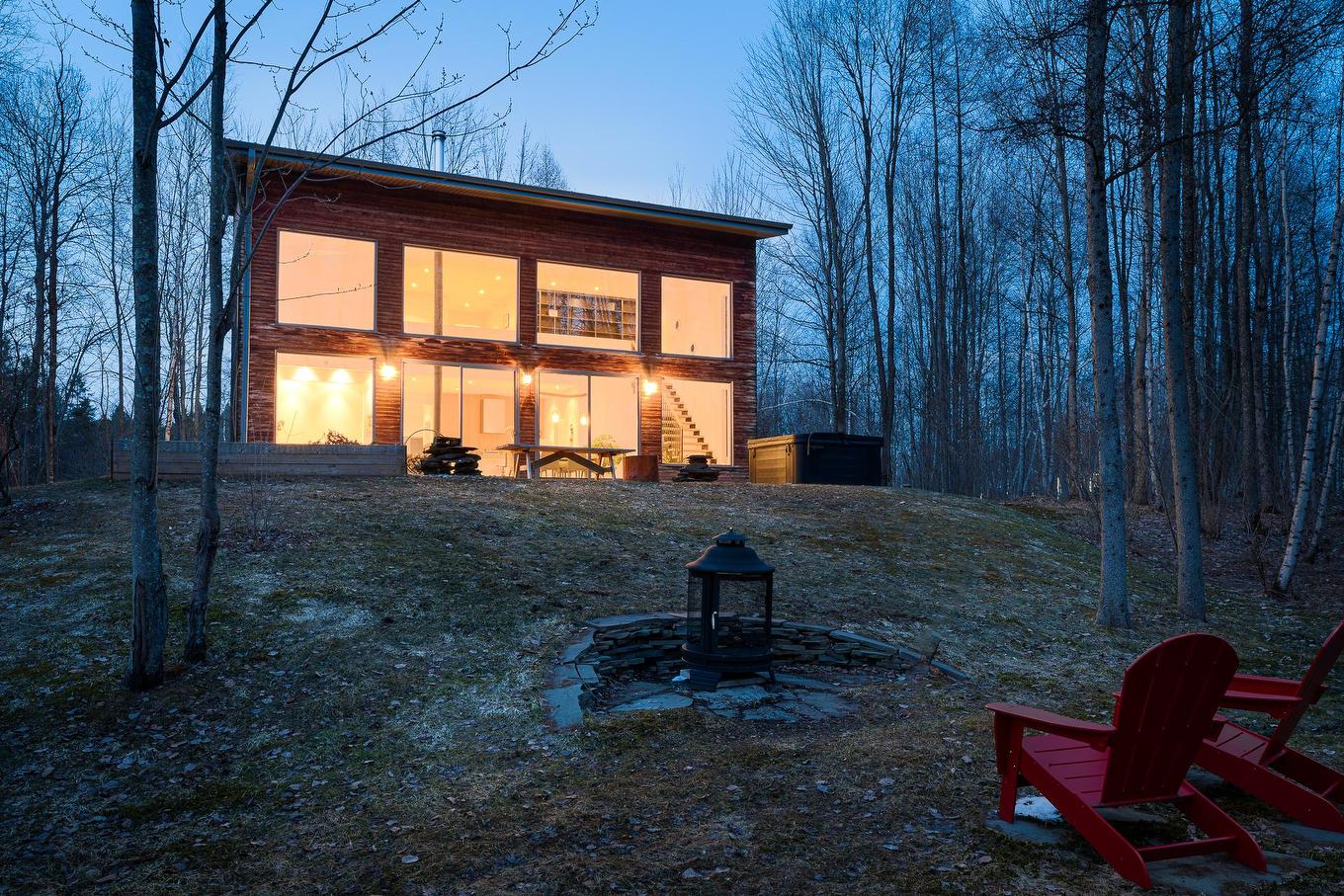 Face arrière - 60 Rue Hayes, Bromont, QC - Outdoor