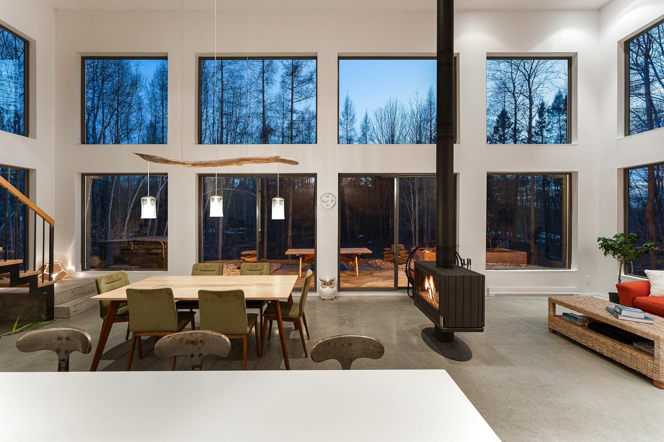 Salle à manger - 60 Rue Hayes, Bromont, QC - Indoor