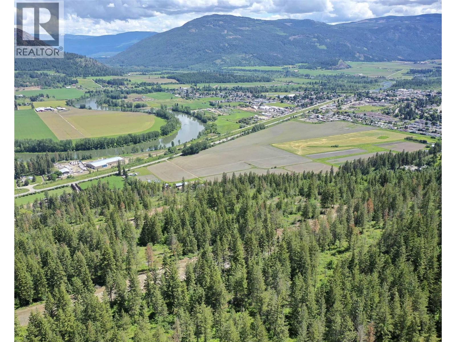 201 Crooked Pine Road, Enderby, BC