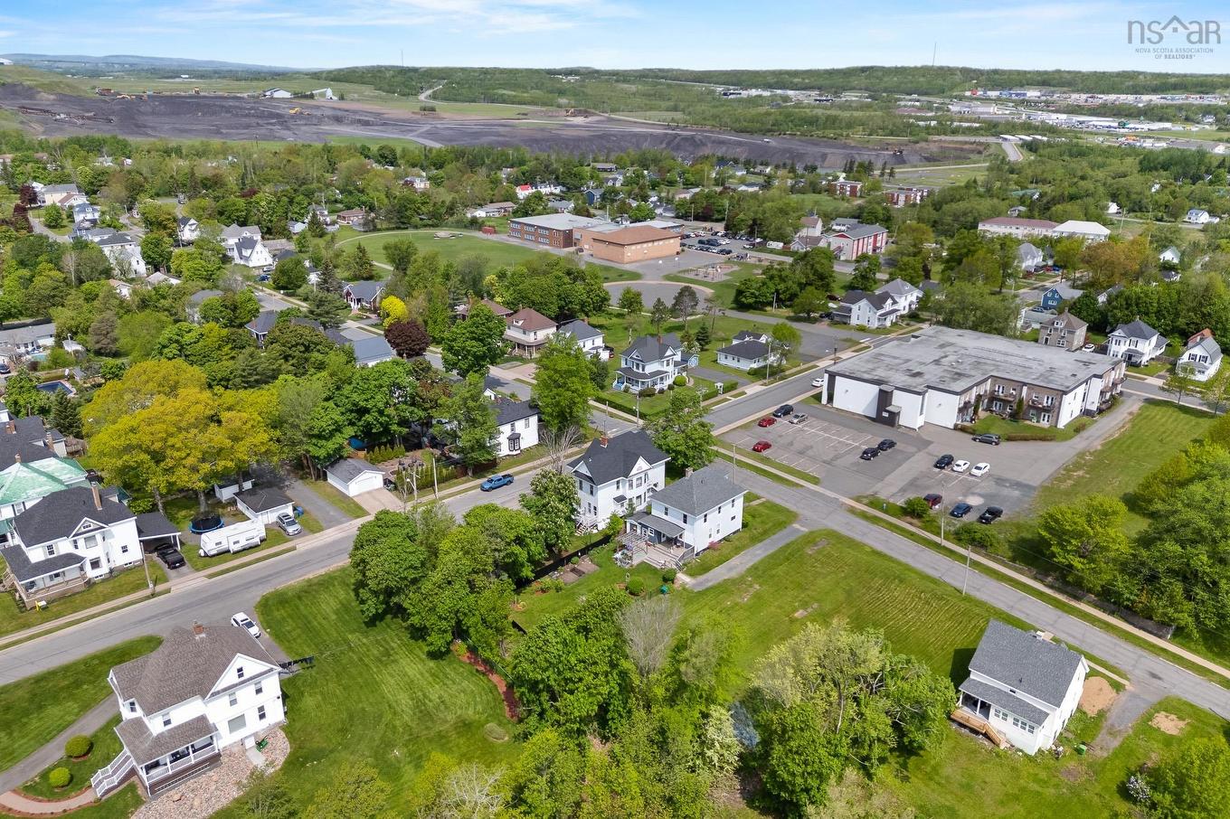 105 Park Street, Stellarton, NS