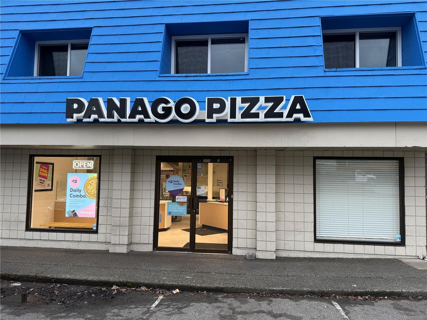 5-3690 Shelbourne St, Saanich, BC