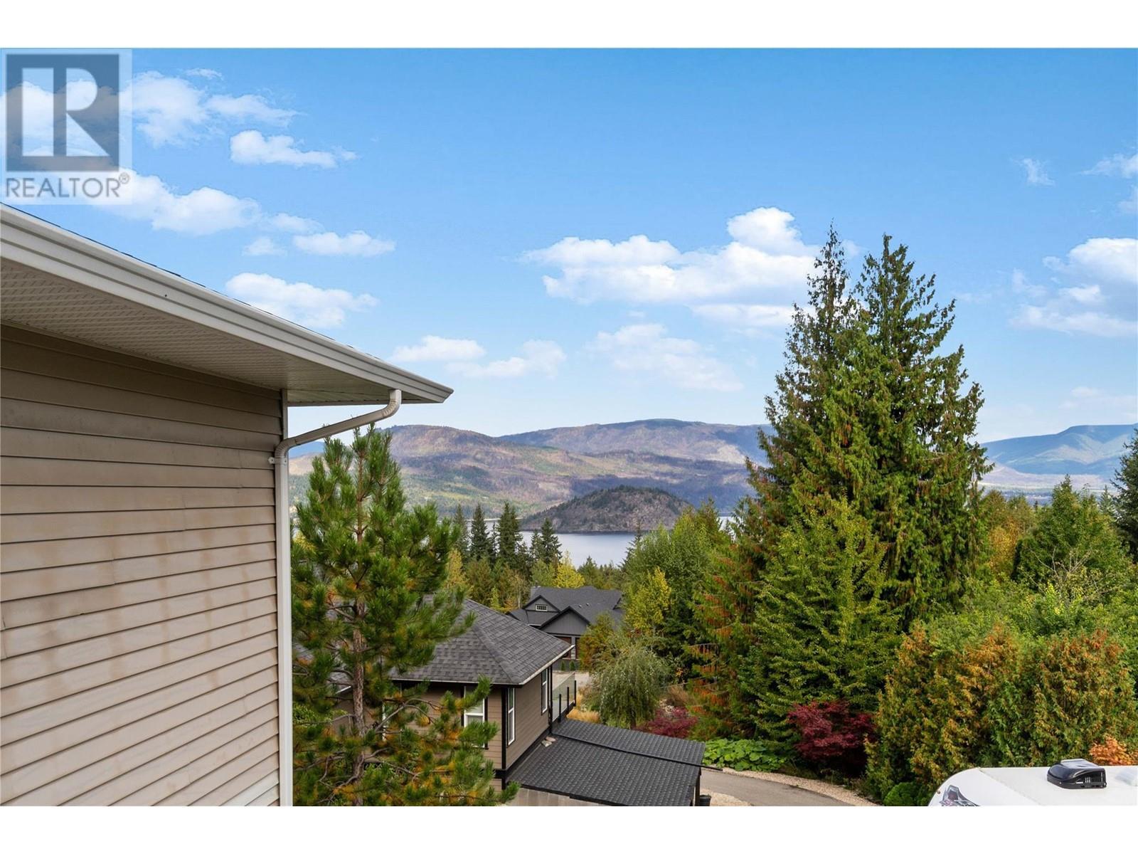 2847 Walsh Road, Sorrento, BC - Outdoor With View