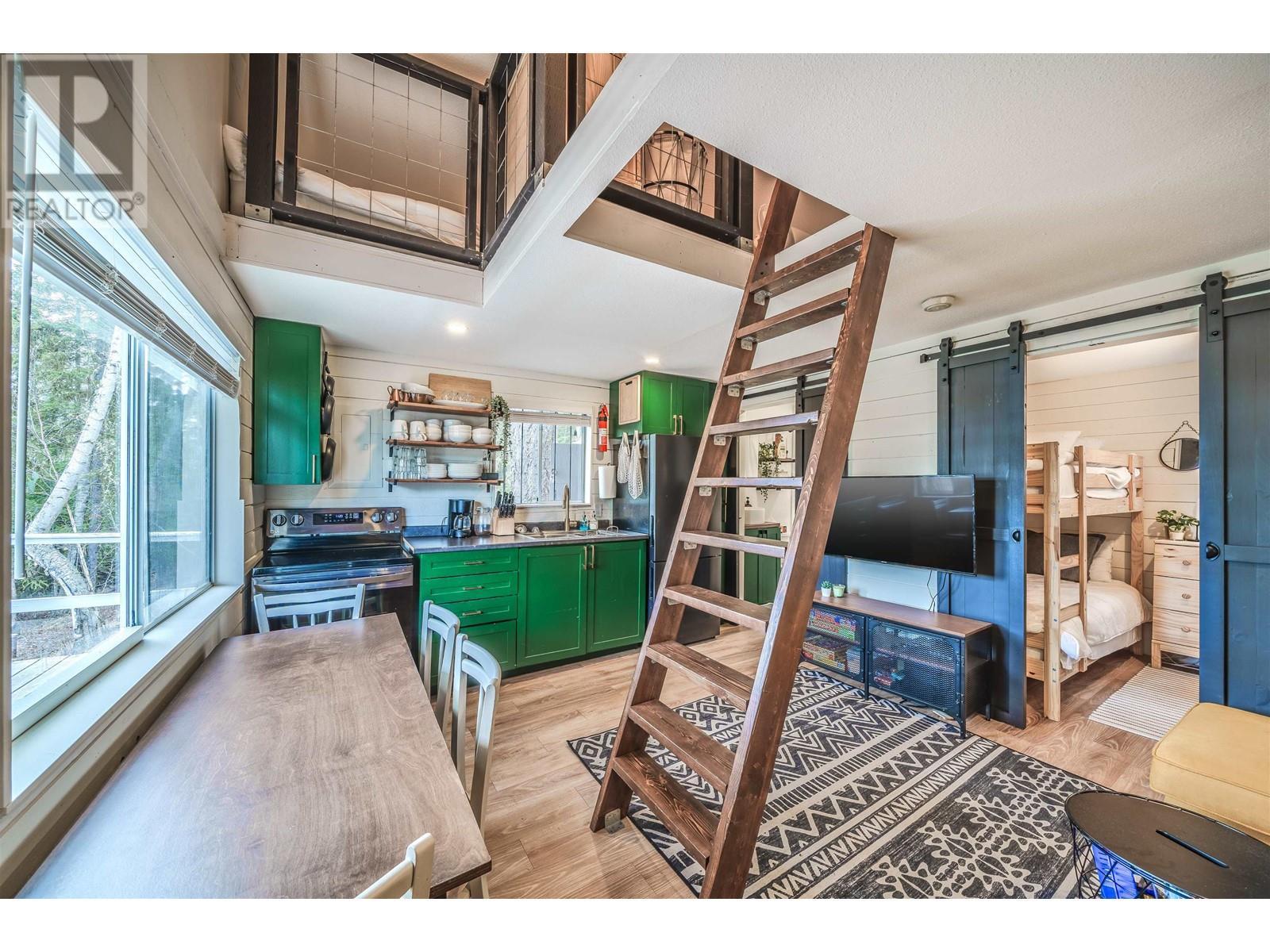 4616 Caverly Road, Lac La Hache, BC