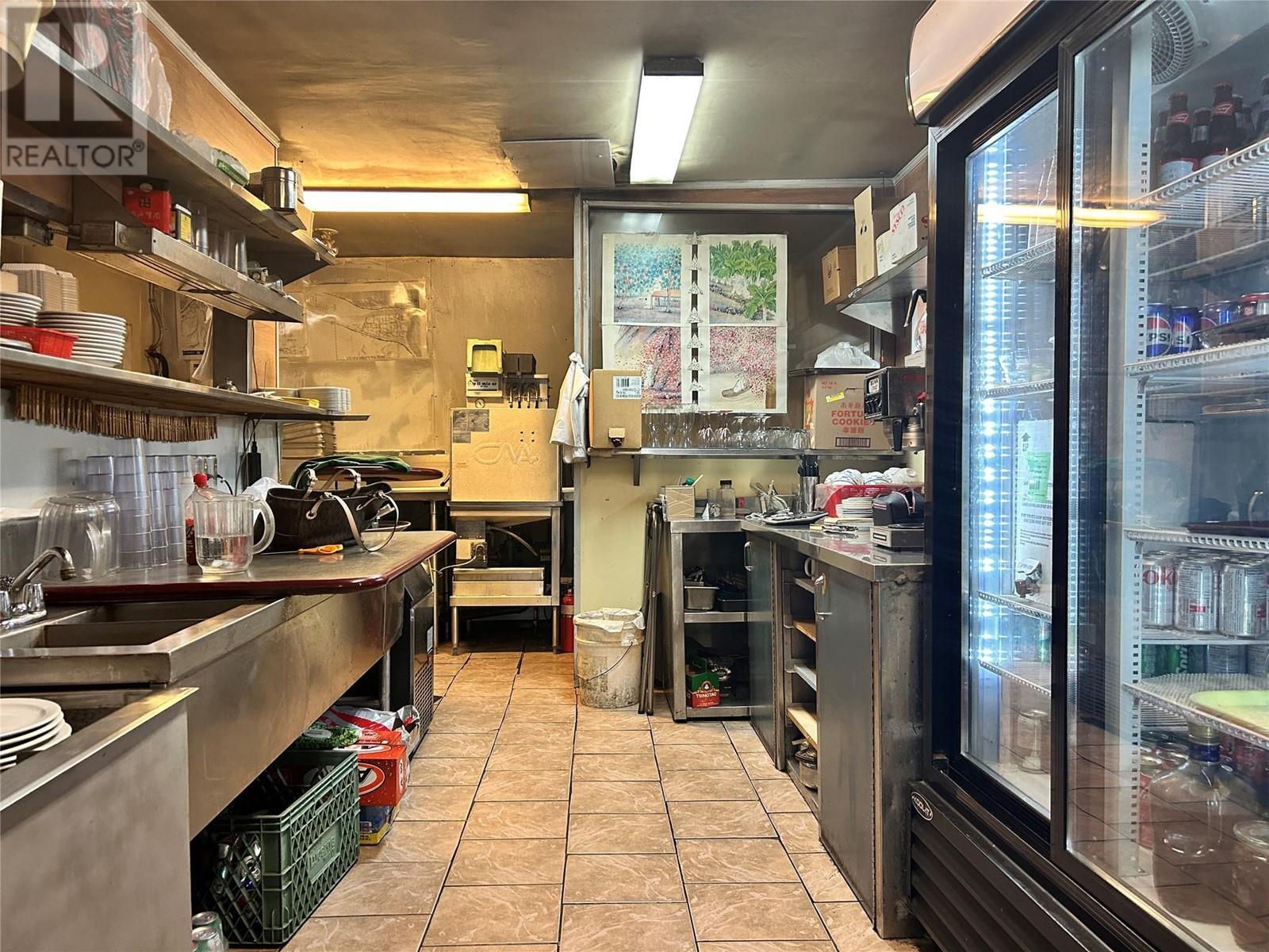 1166 8Th Street, Kamloops, BC