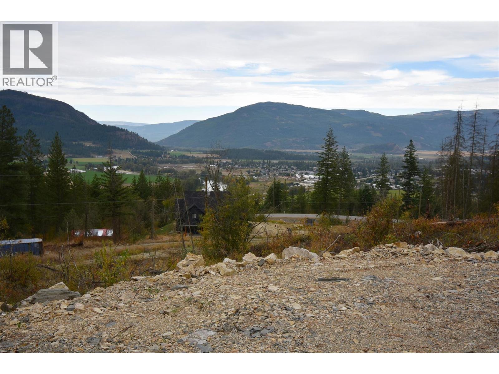 339 Oxbow Place, Enderby, BC