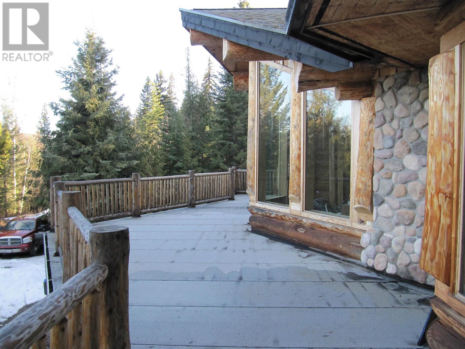 3561 Canim-Hendrix Lake Road, 100 Mile House, BC - Outdoor With Exterior