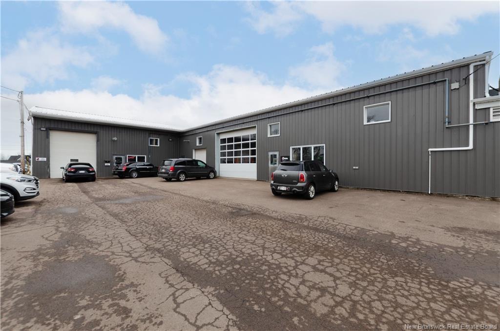 160 Millenium Blvd, Moncton, NB