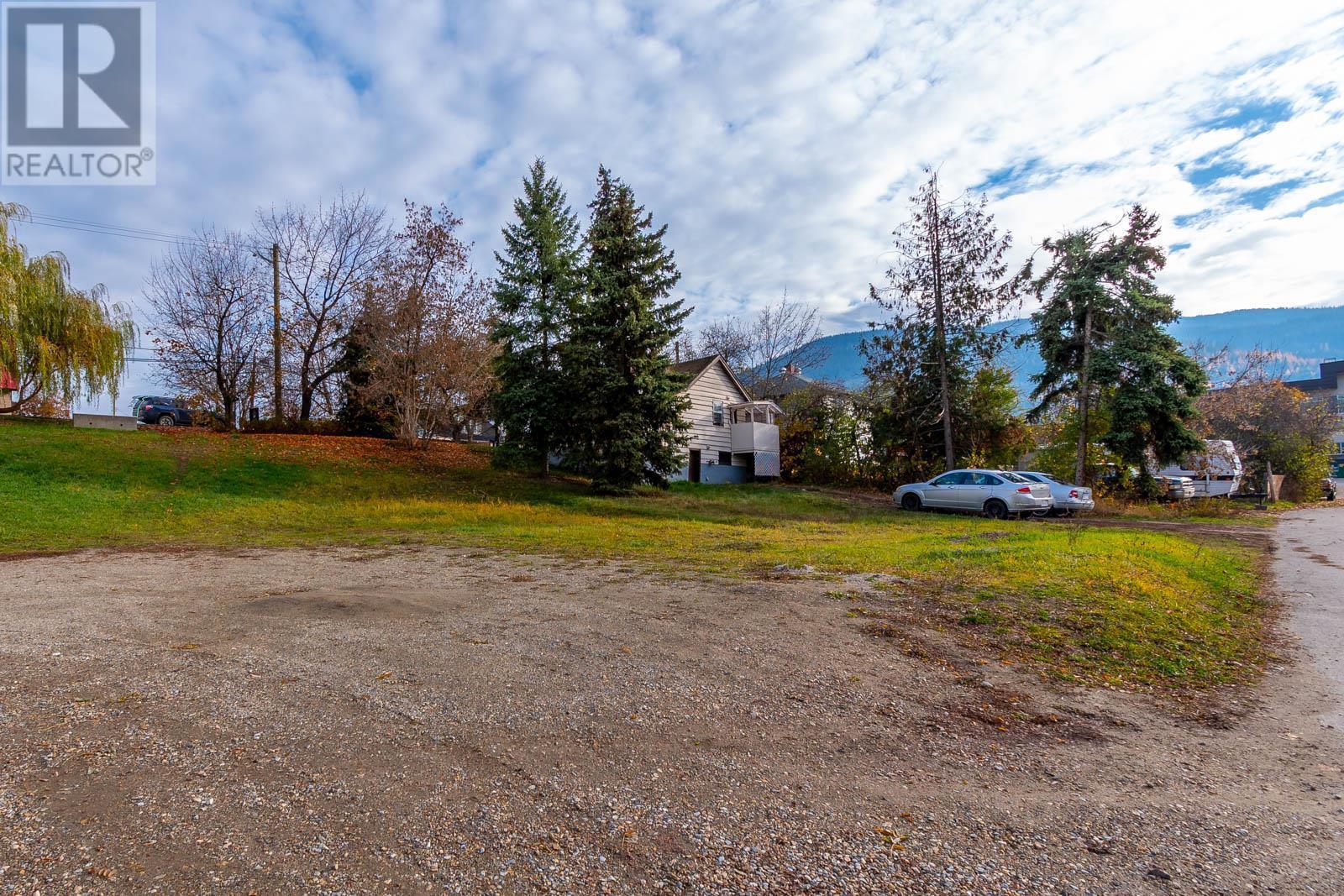 Lot 3 & 4 - 161 Shuswap Street Sw, Salmon Arm, BC