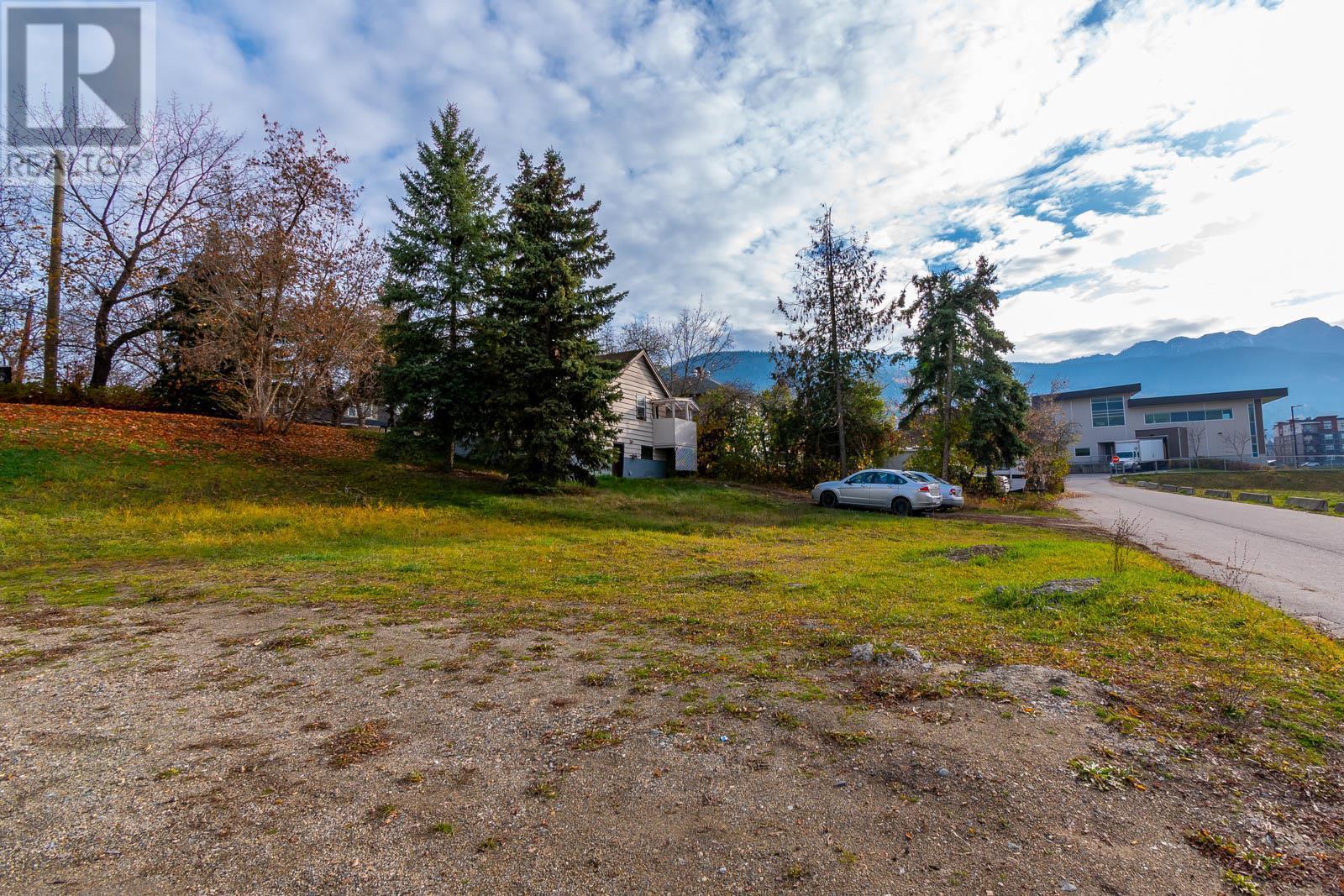 Lot 4 - 161 Shuswap Street Sw, Salmon Arm, BC