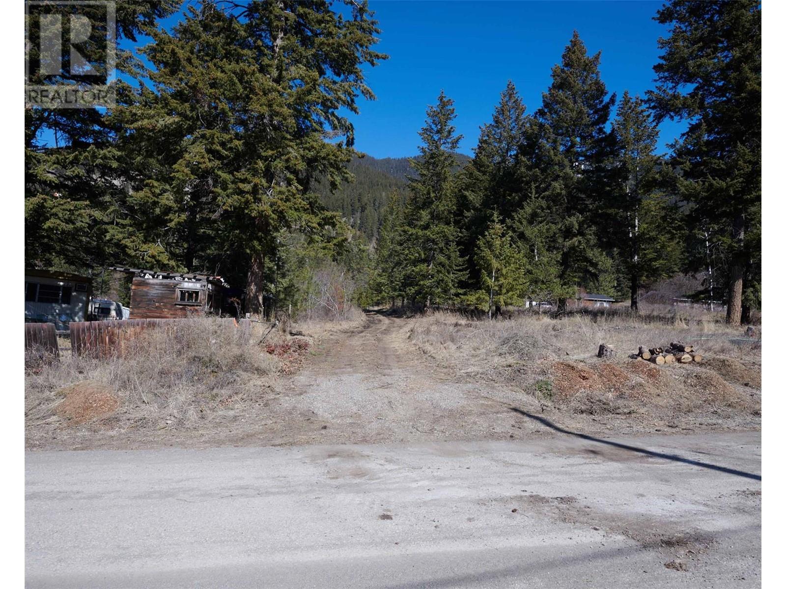 5488 Lynes Road Unit# Pl 2, Falkland, BC